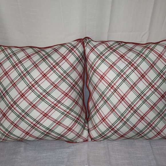 Macy's Decorative pillows - Picture 3 of 3